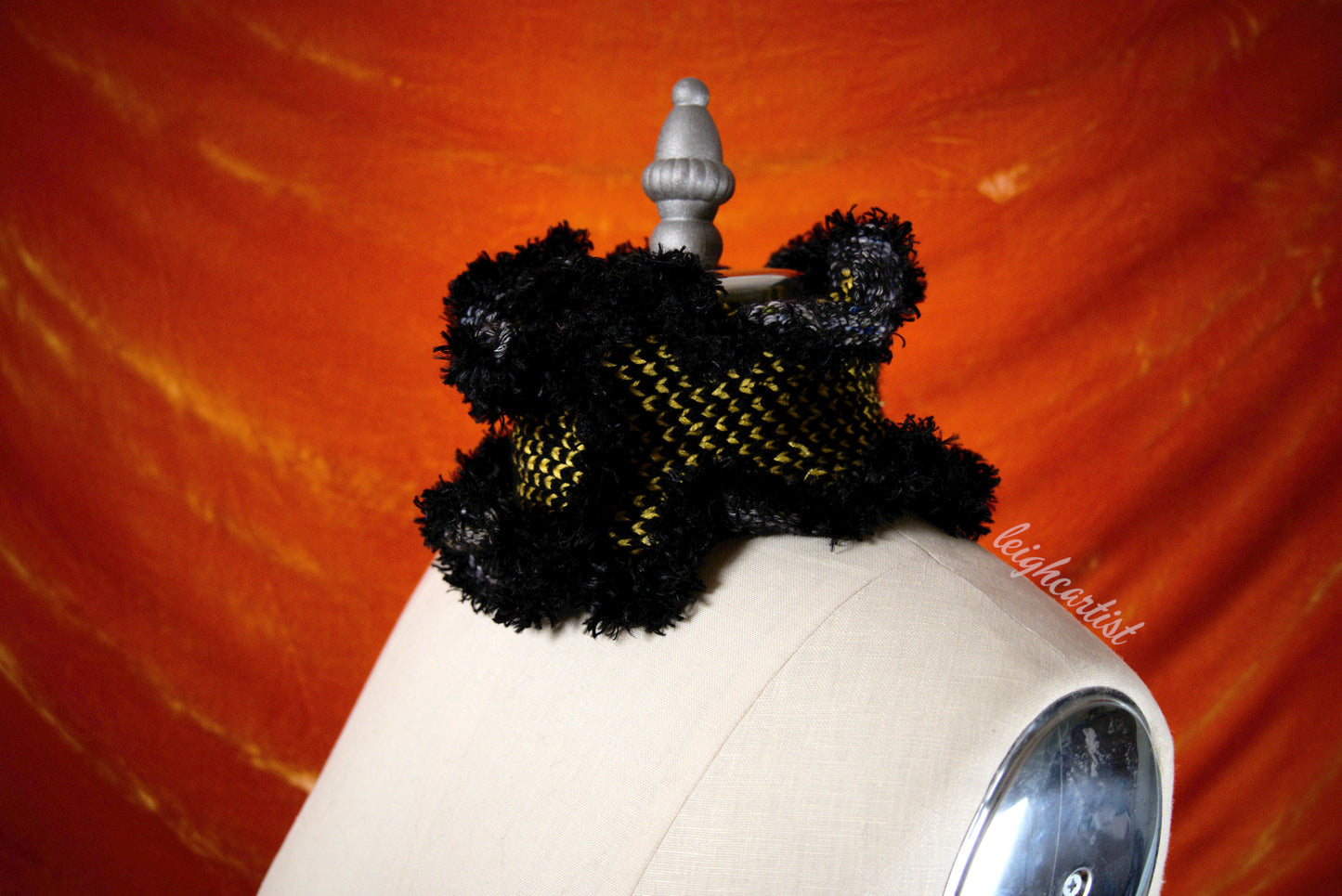 Bumblebee Knit Ruffle Scarf